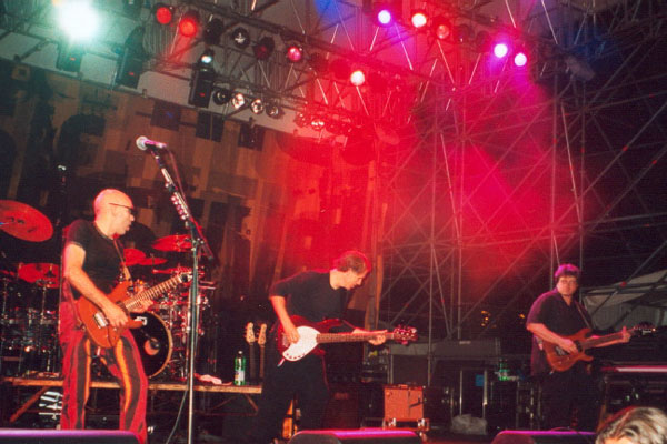 2002-07-05/Band.jpg