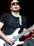 2008-08-29/Mário_Filho/SATRIANI-18