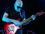 2008-08-29/Mário_Filho/SATRIANI-3